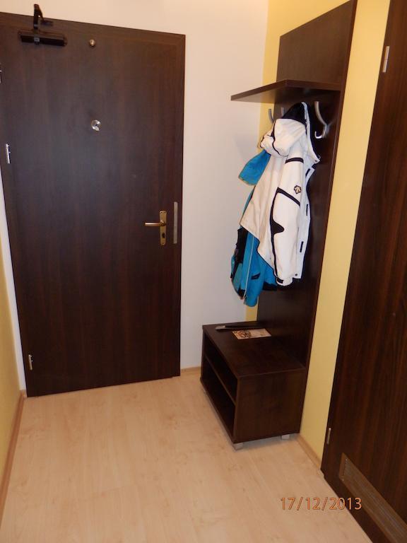 Free Apartman Bešeňová الغرفة الصورة
