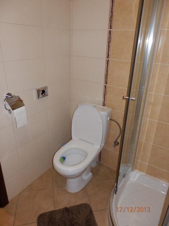 Free Apartman Bešeňová الغرفة الصورة