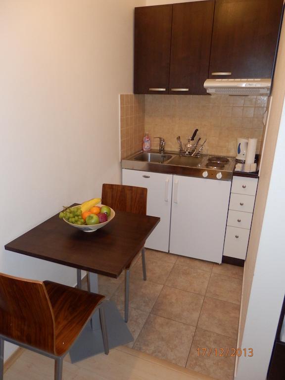 Free Apartman Bešeňová الغرفة الصورة